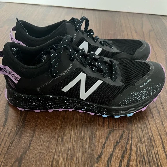 New Balance WTARISK1 Sneakers Black Purple size